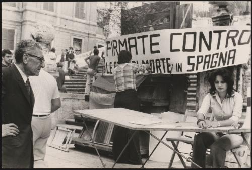 A petition stand against the Basque conflict 