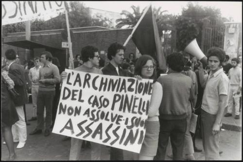University students protesting in Rome about the case of Giuseppe Pinelli, an anarchist who died while in police custody