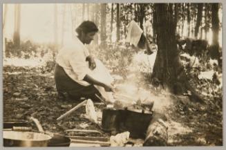 300 years has brought better cooking utensils but no change in the "stove," Ont.
