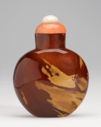 Amber snuff bottle