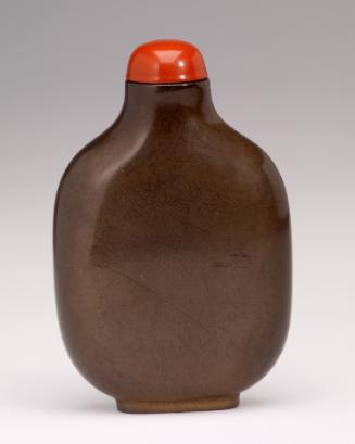 Snuff bottle in suzhou lacquer