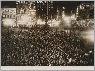 West End Jubilee Crowds