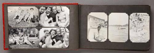 Young Adult Friends in Toronto