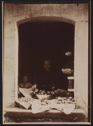 Bayonne - the fruit stand of Pontrigue street