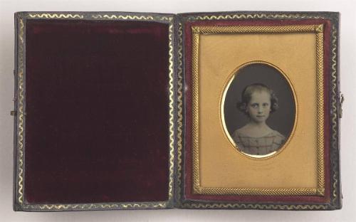 Unknown sitter: Portrait of young girl in plaid dress