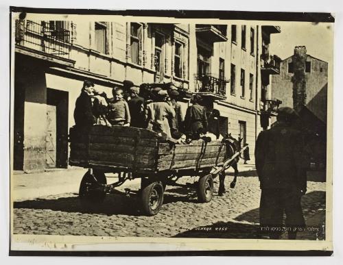 Children being deported to the Chelmno nad Nerem (Kulmhof) death camp