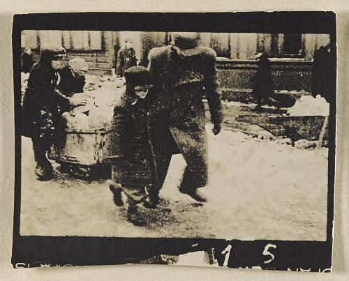 Contact Print #515 from page #12 in Lodz Ghetto Contact Album