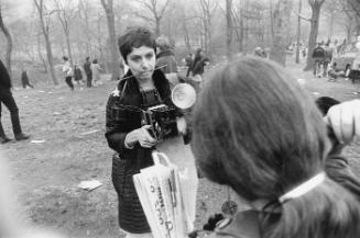 Diane Arbus, Love-In, Central Park, New York City