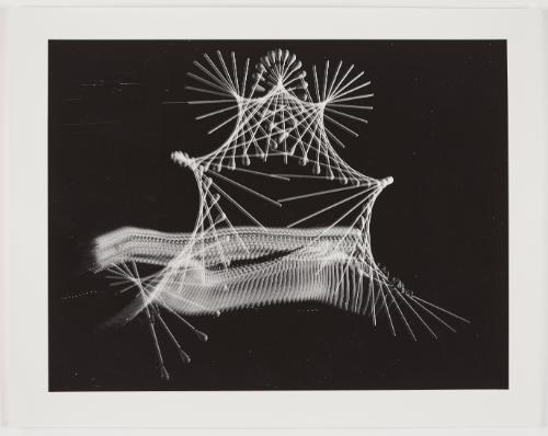 Ghost Feet Baton (5302)