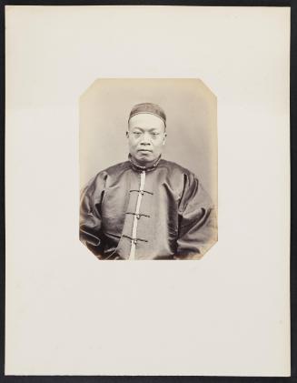 Tzo-chu-fan (33 ans) médecin attaché à l'Ambassade chinoise à Paris, frontal