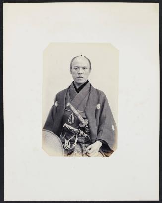 192. Ya-tsou-kou si-ro (31 ans) Officier de 2e classe en Censeur de l'Ambassade du Taiconne du Japon à Paris, frontal